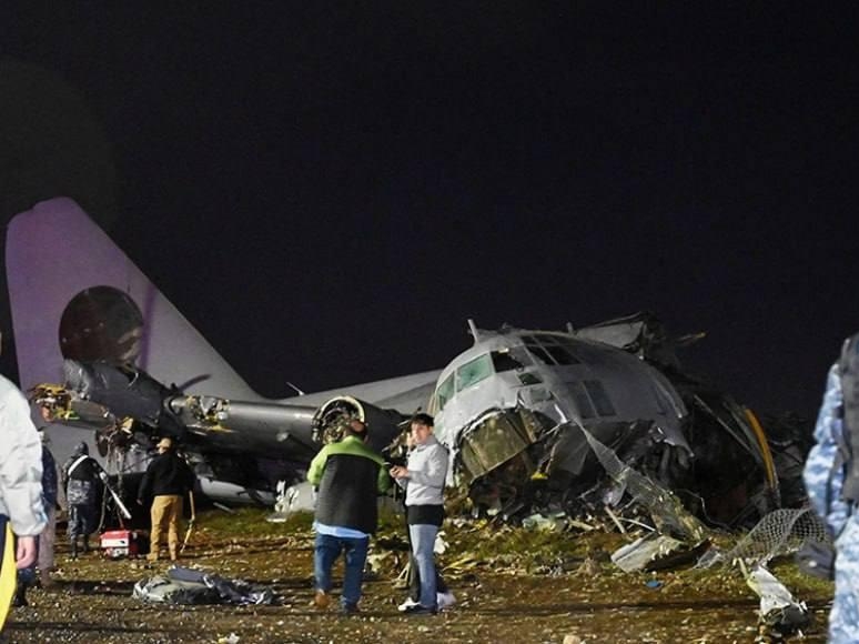 U padu vojnog aviona u Boliviji poginulo 15 osoba