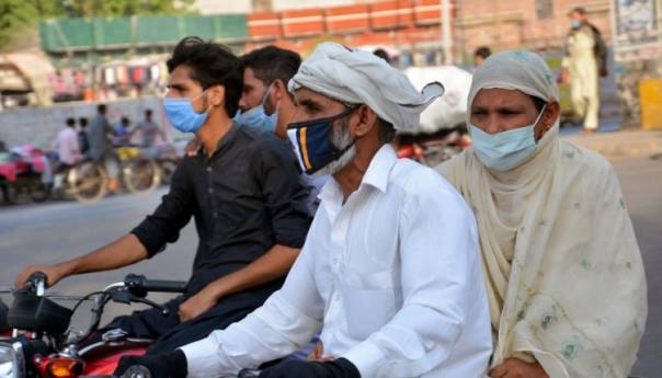 U Pakistanu počela vakcinacija starijih od 60 godina, Kina donirala vakcine