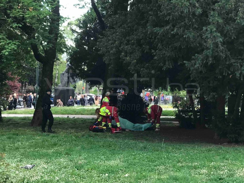 U parku pored Predsjedništva BiH pronađeno beživotno tijelo
