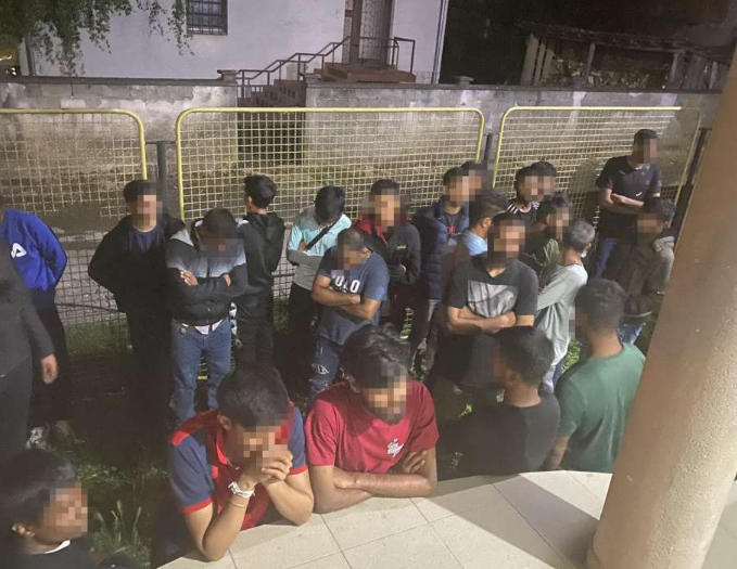U pola sata hrvatska policija spriječila dva pokušaja krijumčarenja 62 ilegalna migranta