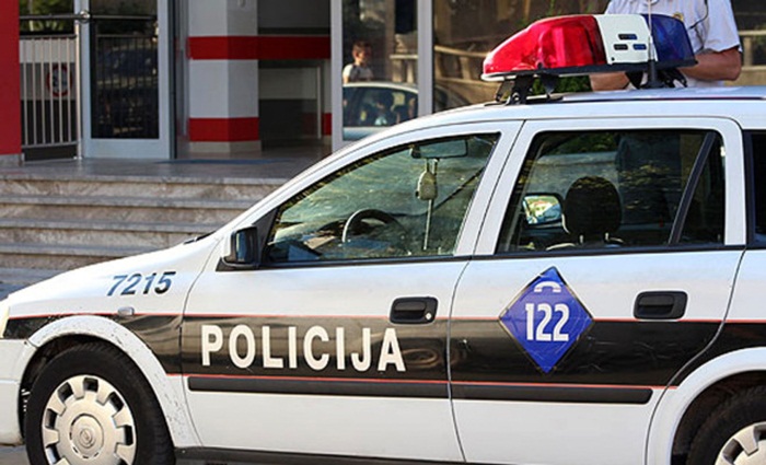 U policijskoj potjeri uhapšen Tuzlak zbog krađe automobila