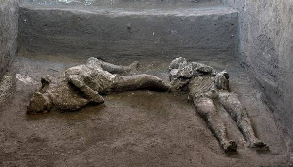 U Pompejima pronađeni jako dobro očuvani ostaci ljudi poginulih u erupciji 79.godine