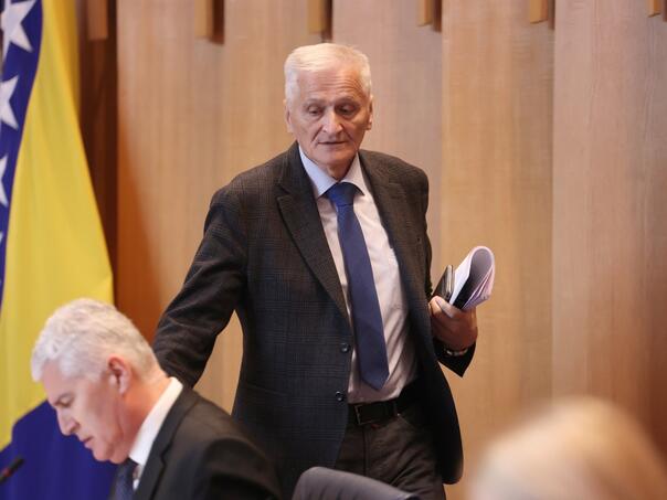 U ponedjeljak sjednica Doma naroda BiH: Na dnevnom redu smjene Špirića, Košarca i Amidžića