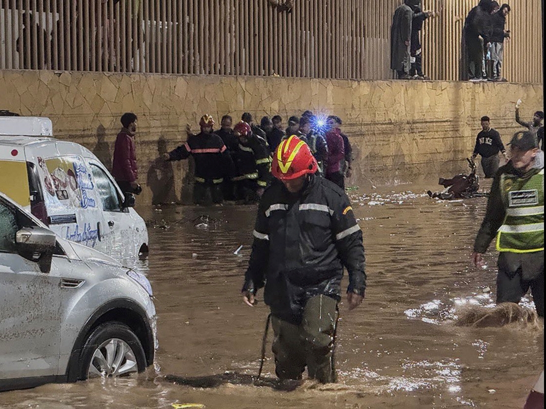 U poplavama u Maroku poginulo najmanje 37 ljudi