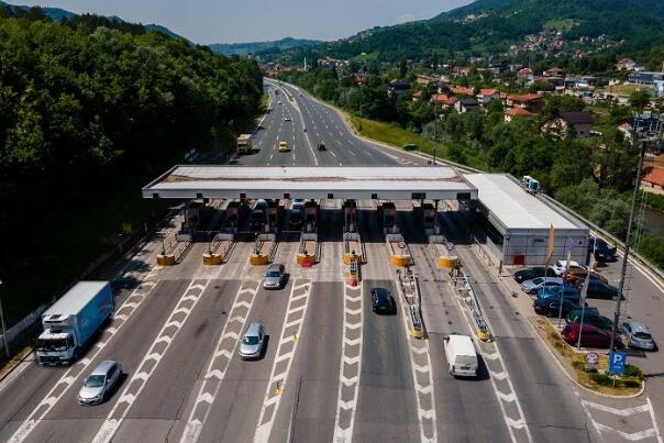 U popodnevnim satima se očekuje pojačan promet prema jugu