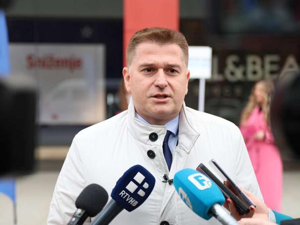 U FBiH u porastu broj oboljelih od gripe i covida-19