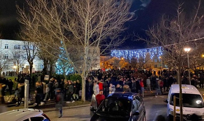 U Posušju zapaljeno osam bijelih svijeća za tragično preminule sugrađane