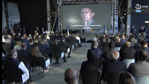 U Potočarima počela komemoracija za žrtve genocida
