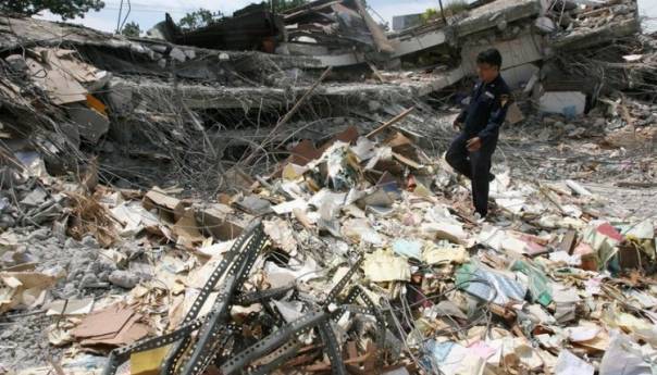 U potresu u Indoneziji poginule 34 osobe, 600 povrijeđenih