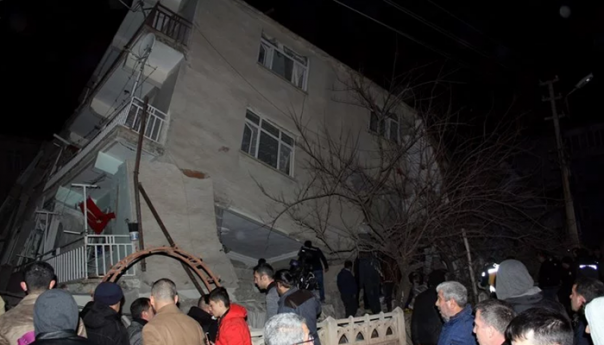 U potresu u Turskoj 18 mrtvih, 553 osobe povrijeđene