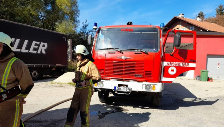 U požaru u porodičnoj kući poginula starija osoba