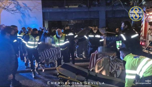 U požaru u staračkom domu poginula žena, 18 povrijeđenih