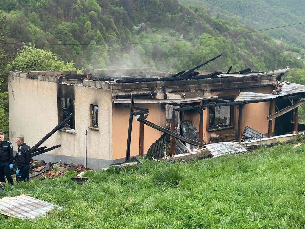 U požaru u zeničkom selu Hajkovići najvjerovatnije stradale majka i kćerka