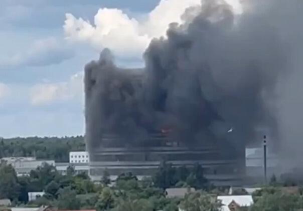 U požaru u zgradi kod Moskve osam mrtvih, u panici skakali kroz prozore