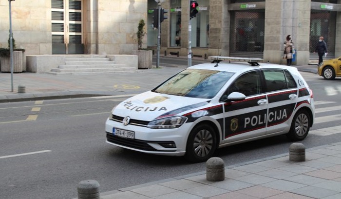 U pretresima u Sarajevu pronađeni droga, oružje i municija