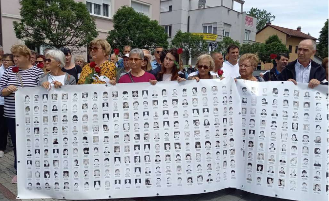 U Prijedoru obilježen Dan bijelih traka bez šetnje kroz grad