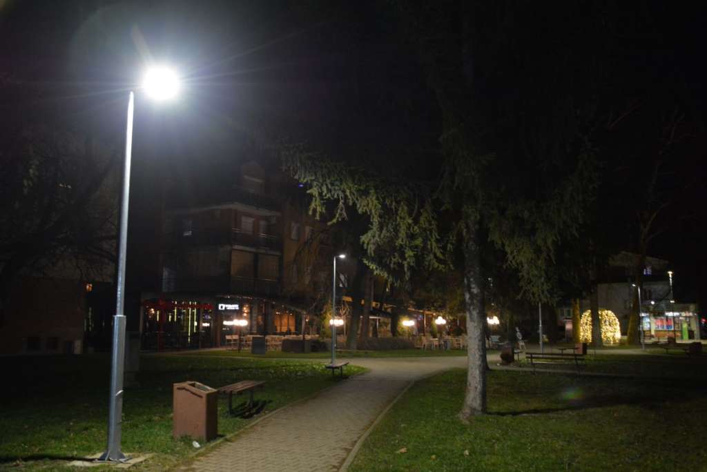 U Prijedoru postavljena javna rasvjeta u četiri gradska parka