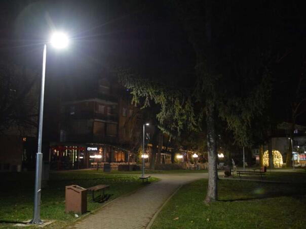 U Prijedoru postavljena javna rasvjeta u četiri gradska parka