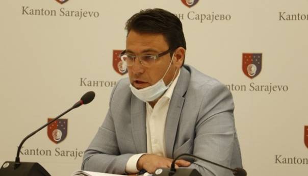 U prosjeku se 121 osoba dnevno prijavljuje Zavodu za zapošljavanje