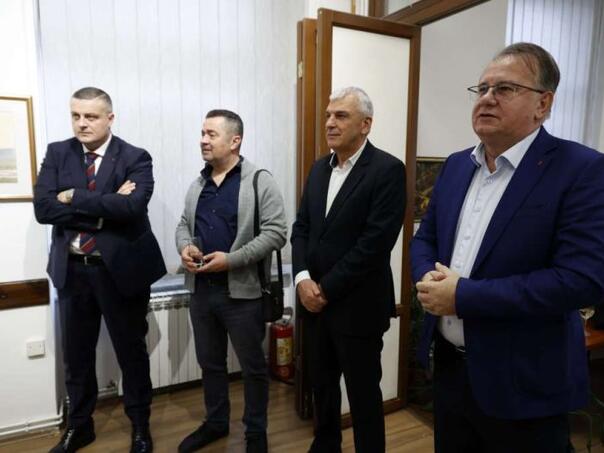 Božićni prijem Prosvjete u Sarajevu, pogledajte ko je došao