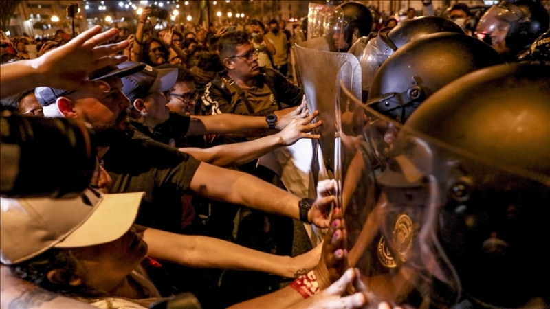 U protestima u Peruu više od 50 povrijeđenih