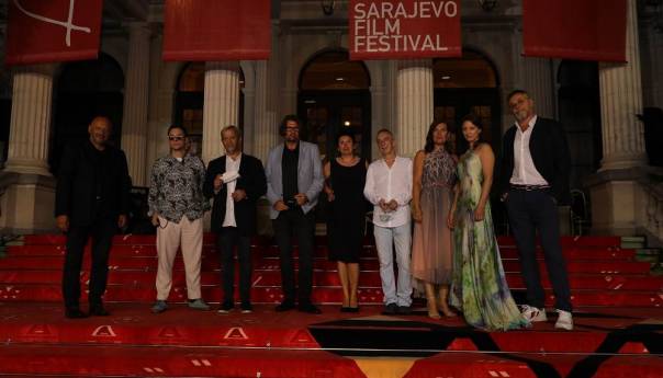 U prva dva sata svjetsku premijeru filma Pjera Žalice gledalo skoro 14.000 ljudi