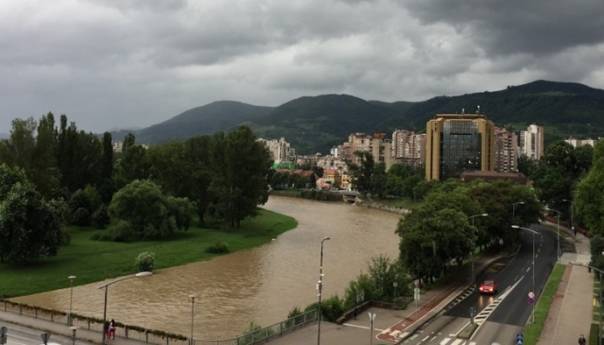 U prve razrede srednjih škola u ZDK upisano 150 đaka manje nego lani