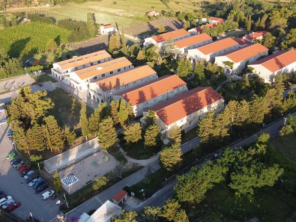 U psihijatrijskoj bolnici u Hrvatskoj šakama ubio drugog bolesnika