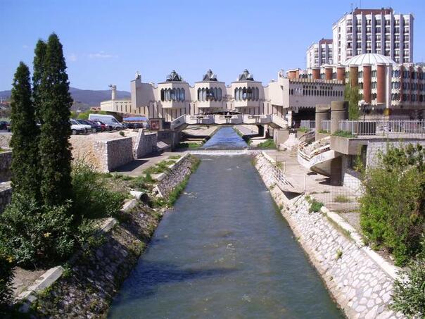 U pucnjavi ranjena žena u Novom Pazaru