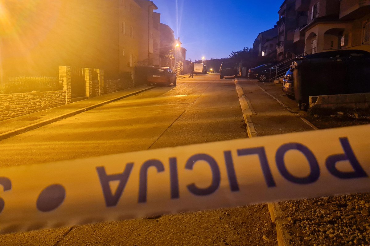U Puli ubijeni muškarac i žena: Sin ubio roditelje?