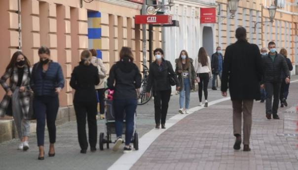 U RS 349 novozaraženih, preminulo sedam osoba