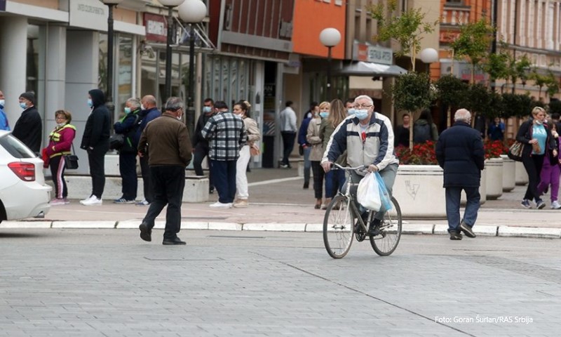 U RS 483 novozaraženih, 17 preminulih