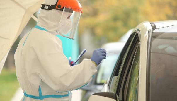 U RS 623 nova slučaja koronavirusa, preminule 33 osobe