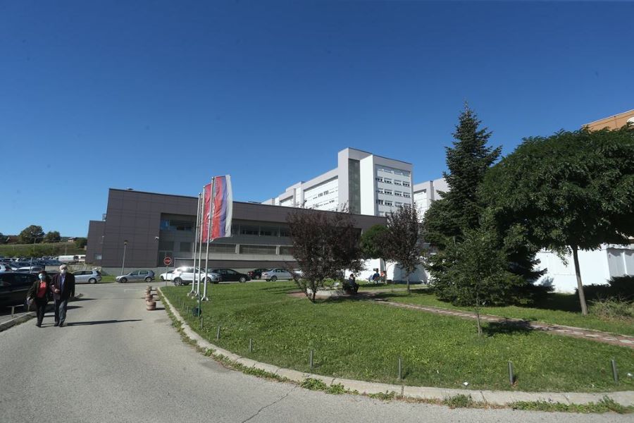 U RS dvije osobe zaražene koronavirusom, troje umrlo