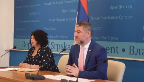 U RS dvije trećine pozitivnih na koronavirus u dobi od 30 do 64 godine