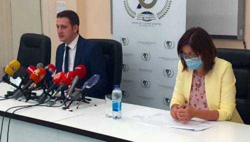 U RS jedna osoba preminula, 66 zaraženih koronavirusom