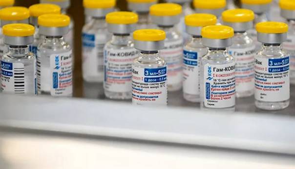 U RS stiže 20.000 doza ruskih vakcina
