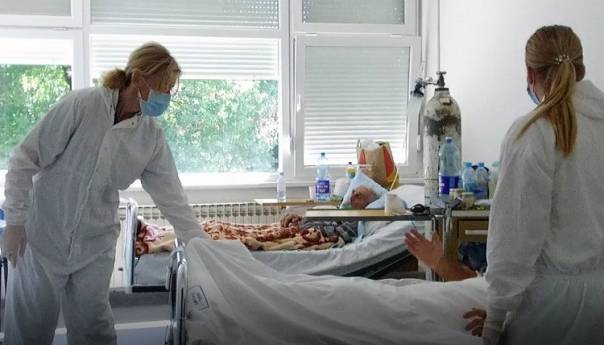 U RS-u 40 novozaraženih, 21 osoba preminula
