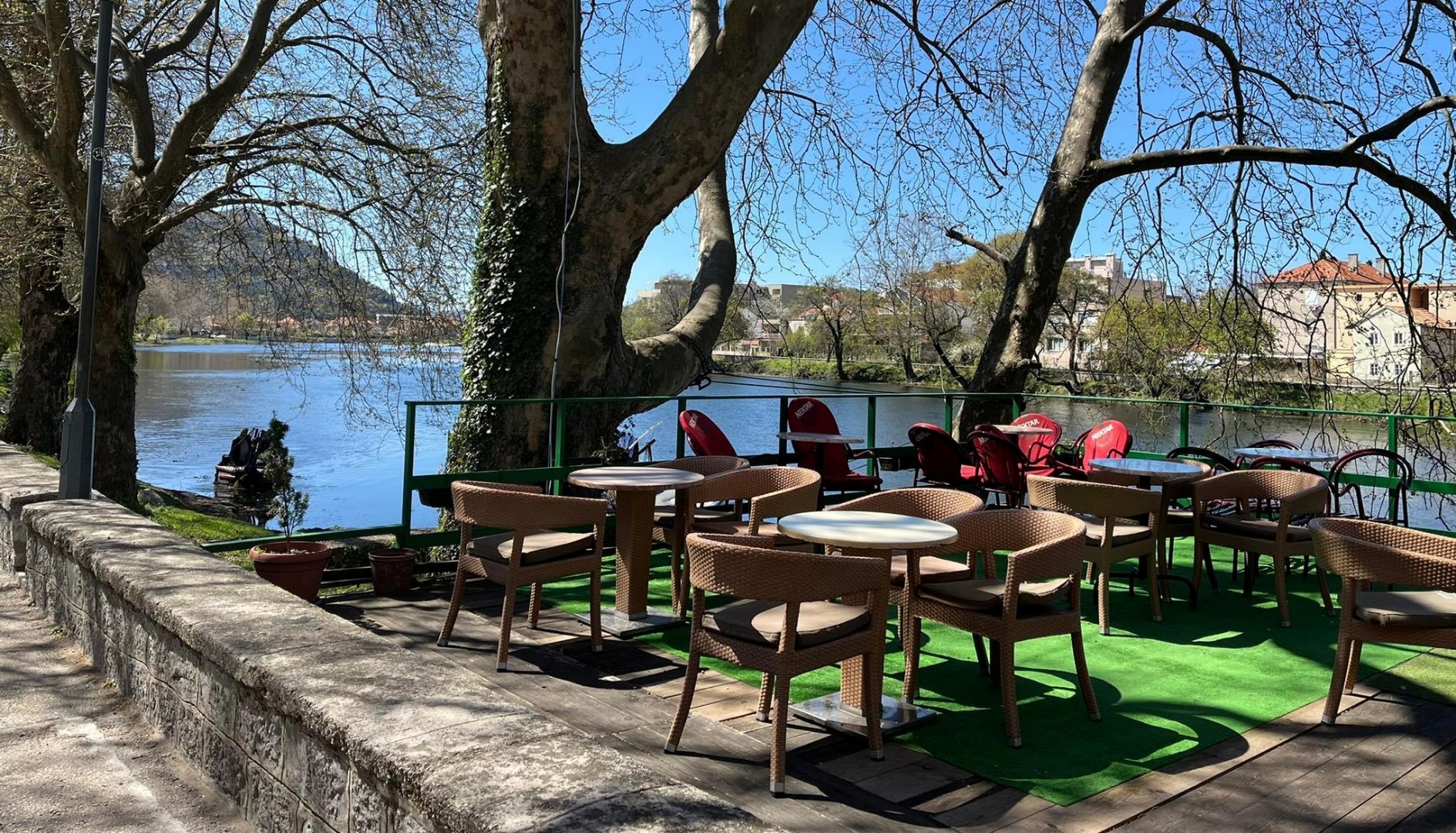 U RS-u očajni, radnici odlaze u Hrvatsku: Ne možemo ih platiti