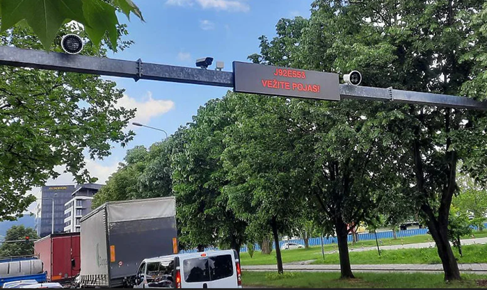 U RS-u pušten u rad sistem koji detektuje nevezanje pojasa i upotrebu telefona