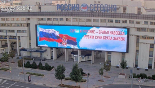 U Rusiji osvanuli grafiti i plakati o Srbima i Kosovu