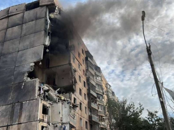 U ruskim napadima širom Ukrajine jedna osoba ubijena i 16 ranjeno