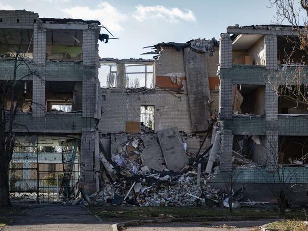 U ruskom napadu avio bombama na Herson povrijeđeno više osoba