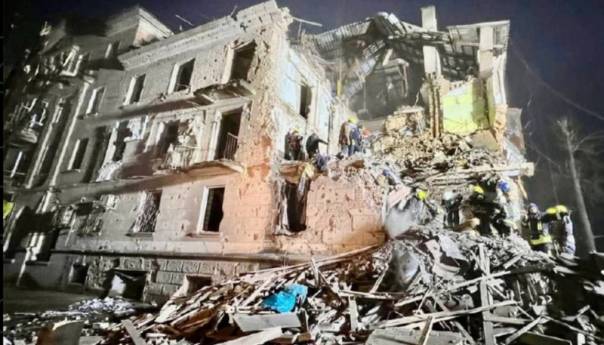 U ruskom napadu na stambenu zgradu ubijena jednogodišnja beba
