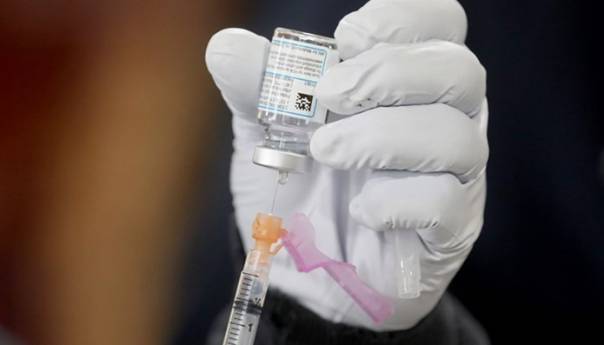 U SAD-u više od 20 miliona zaraženih koronavirusom