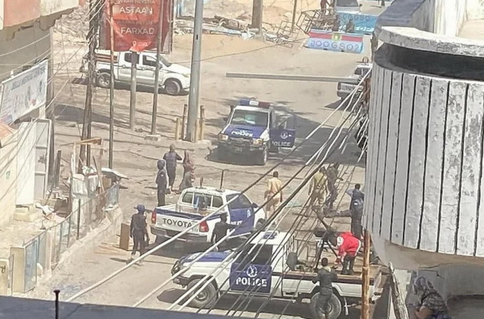 U samoubilačkom napadu na autobus ubijeno šest osoba u Somaliji