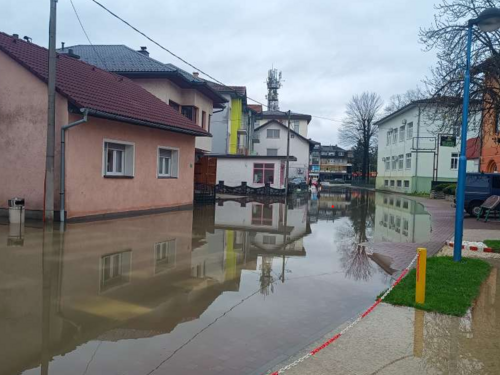 U Sanskom Mostu štete od poplava procijenjene na 2,2 miliona KM