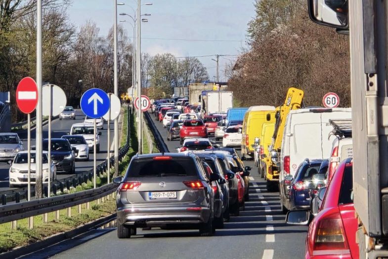 U saobraćajnoj nesreći kod Lukavca povrijeđene dvije osobe
