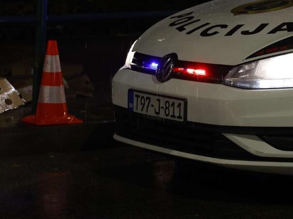 U saobraćajnoj nesreći kod Maglaja teško povrijeđene četiri osobe