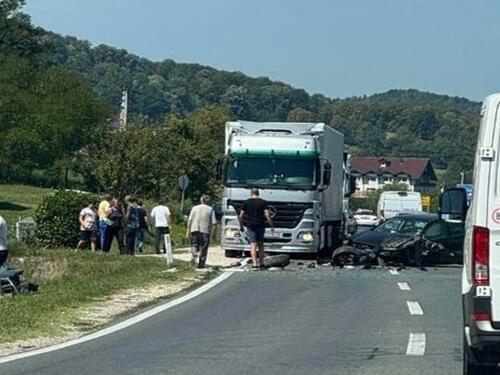 U saobraćajnoj nesreći kod Srebrenika povrijeđene četiri osobe, među njima i dijete